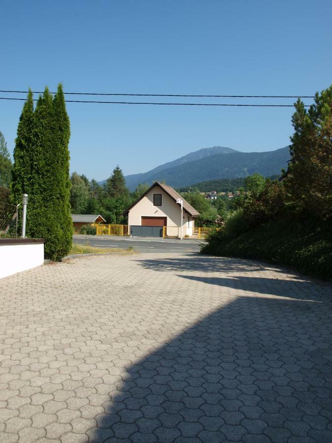Ruhe Am See Presseggersee Exterior photo